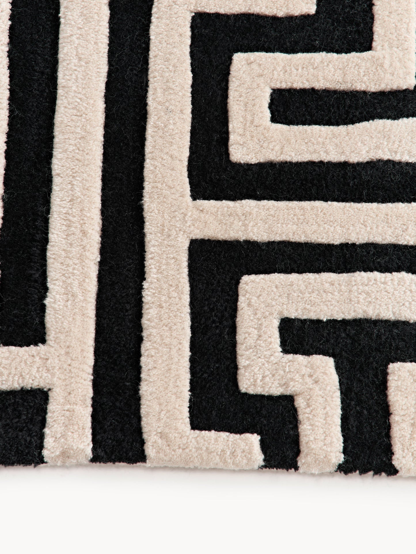 Montglas Wool Rug, Hand-Tufted, with Raised High-Low Texture