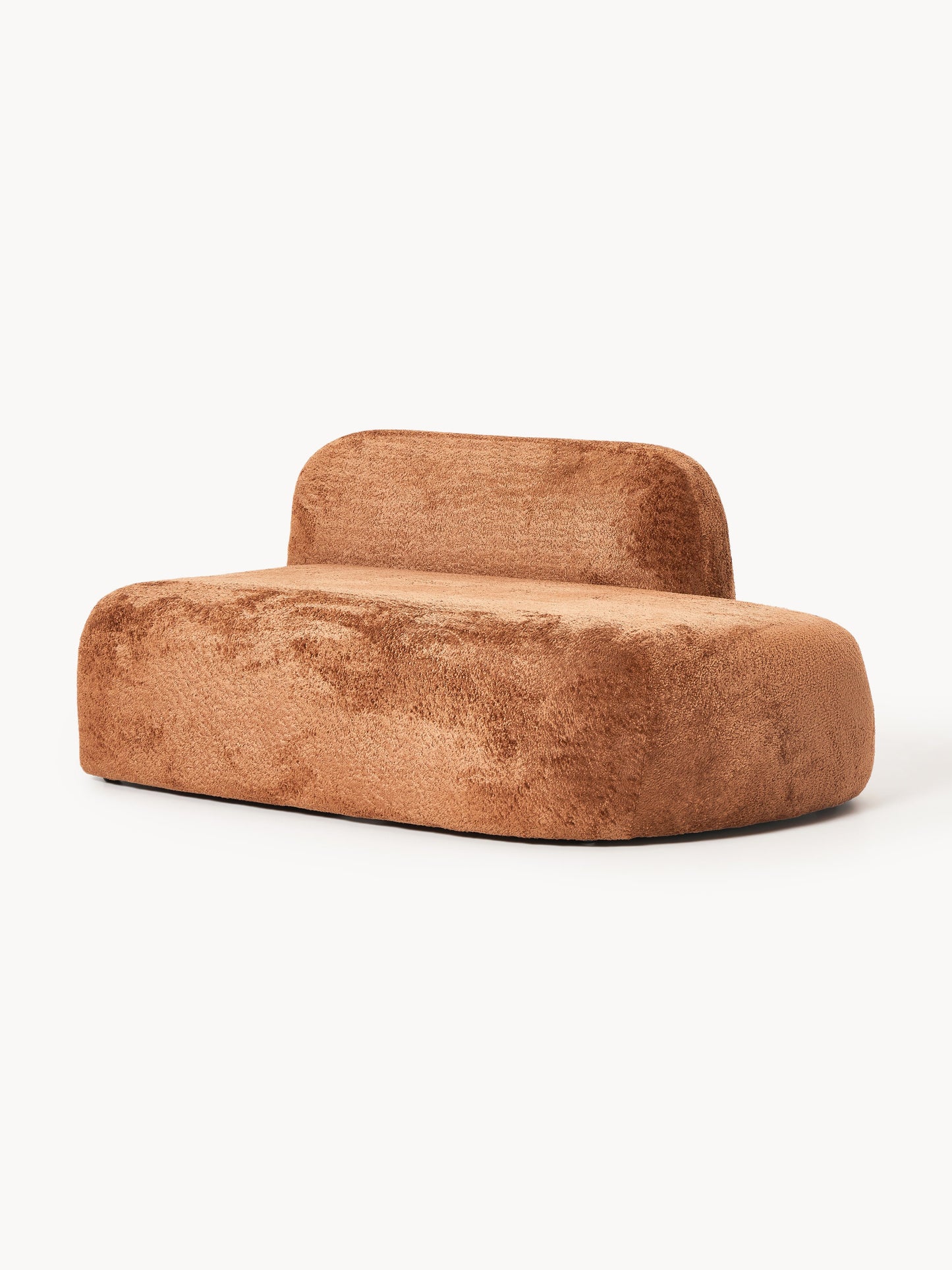 Wolgarth Chaise in Teddy Bouclé