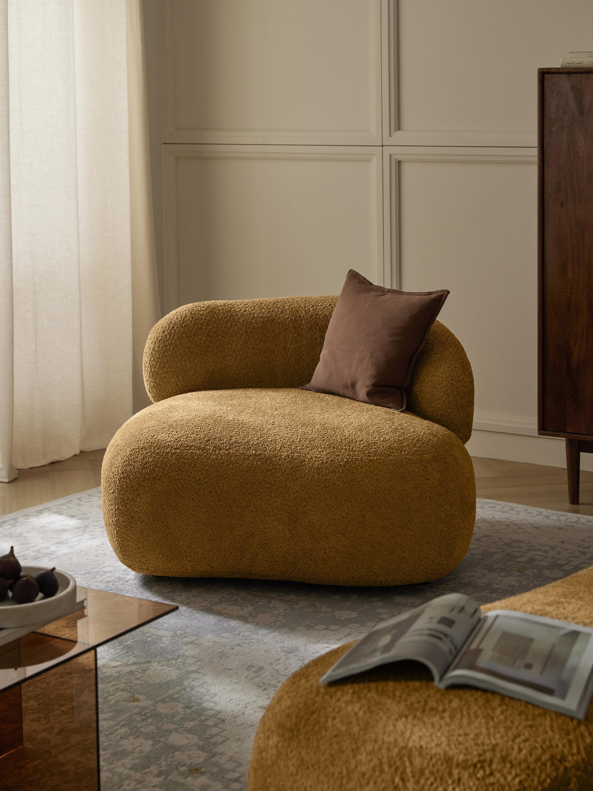 Albstead Lounge Chair in Teddy Bouclé