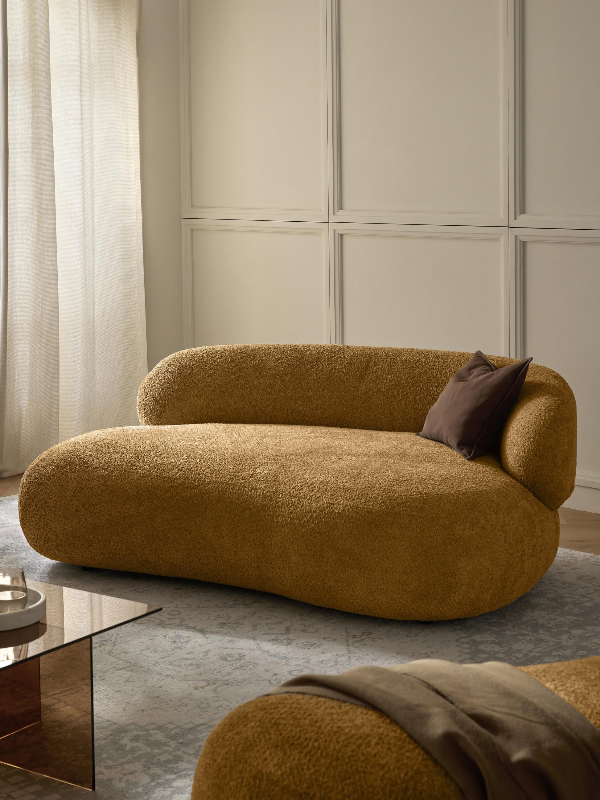 Albstead Teddy Bouclé Sofa (2-Seater)