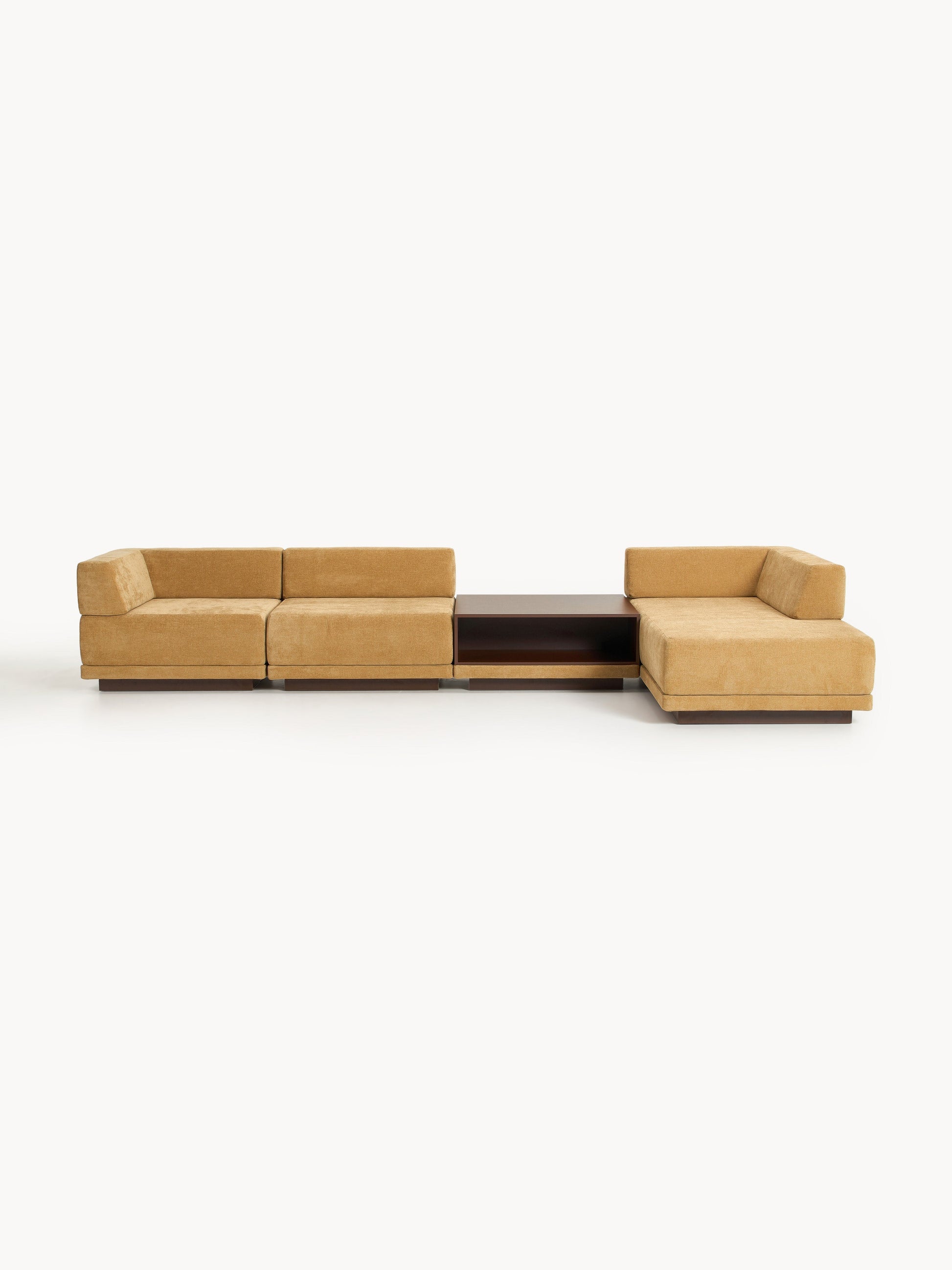 Colbrant Modular Corner Sofa (4-Seater) with Coffee Table