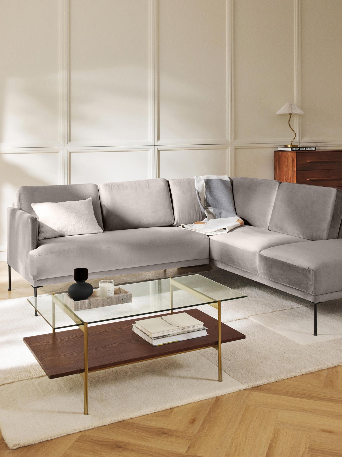 Fluendra Corner Sofa in Velvet