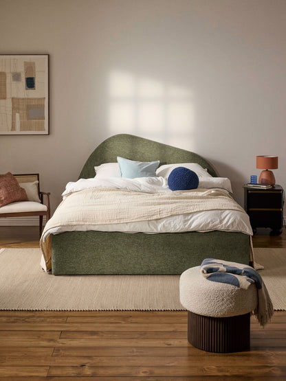 Garuzzo Upholstered Bed in Bouclé