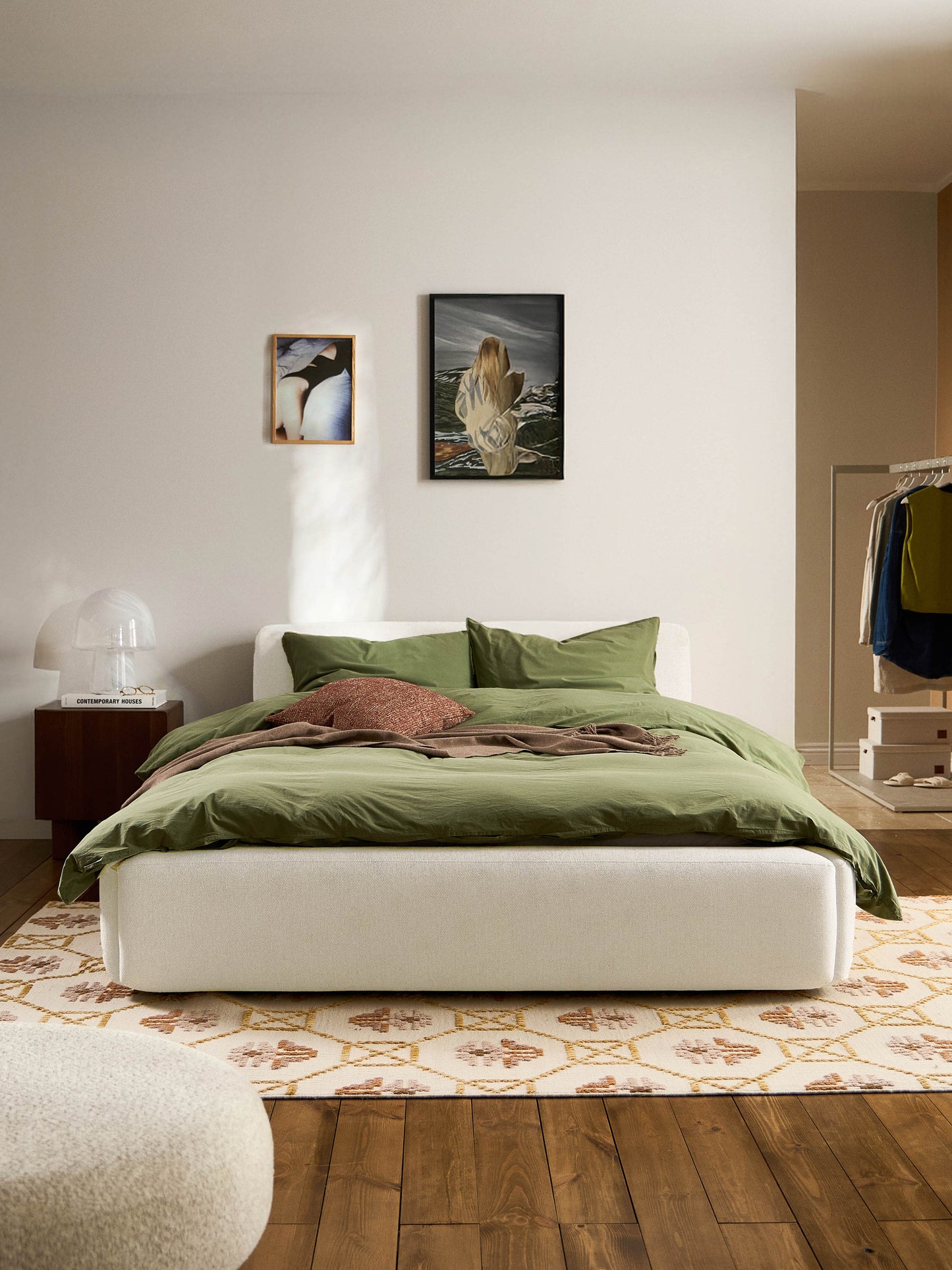 Melraine Bed, Upholstered