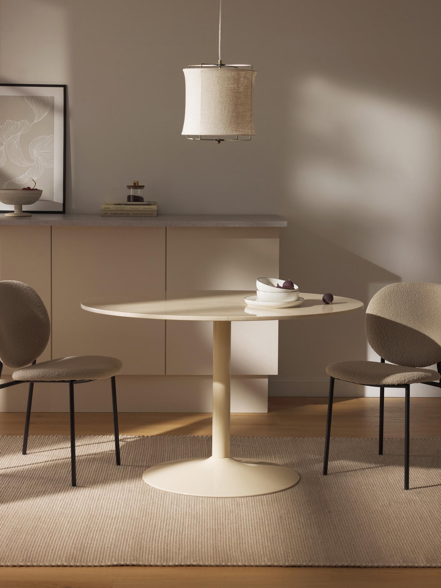 Milbrook Oval Dining Table in Marble, 120 x 90 cm