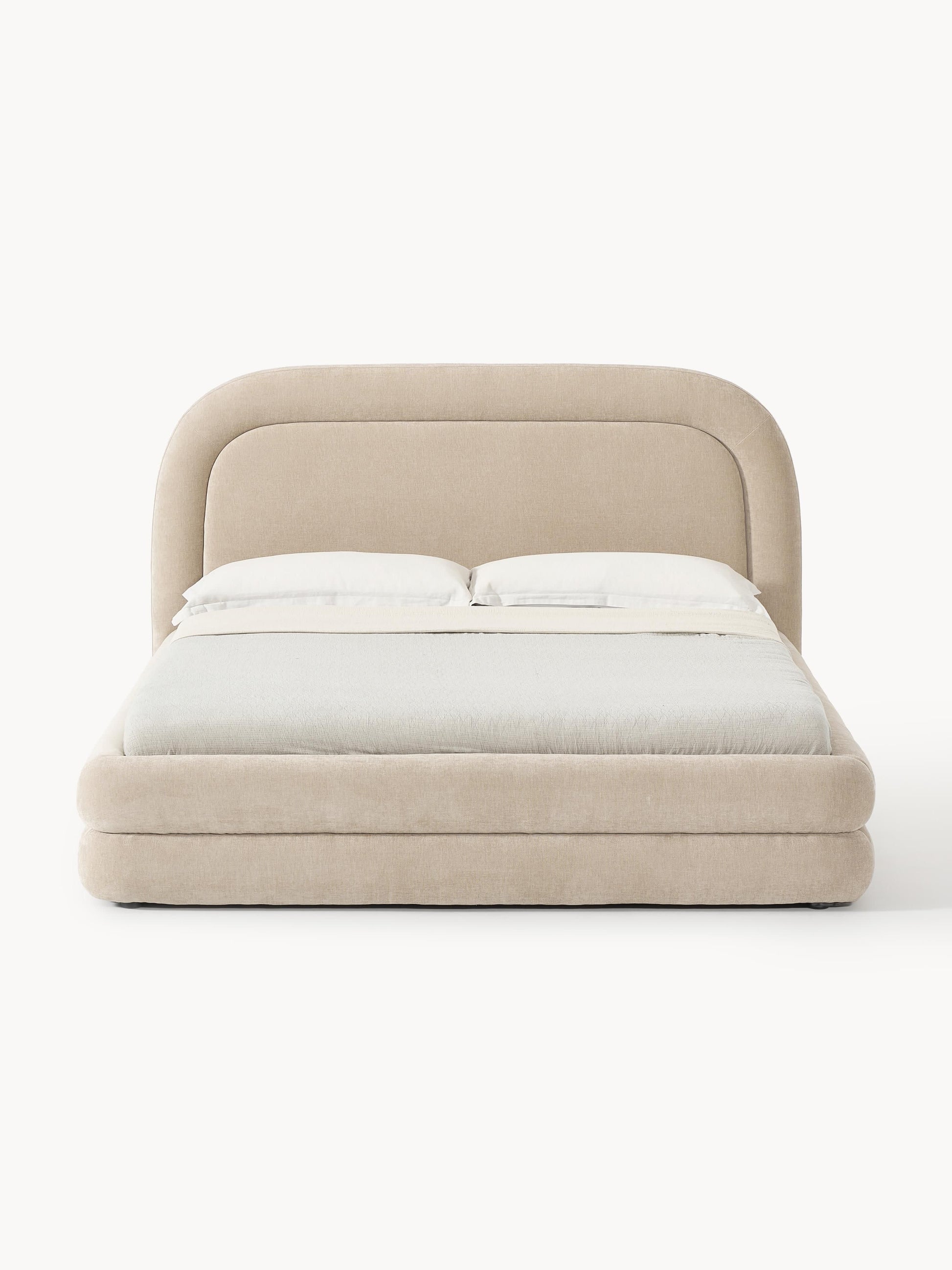 Solvante Upholstered Bed