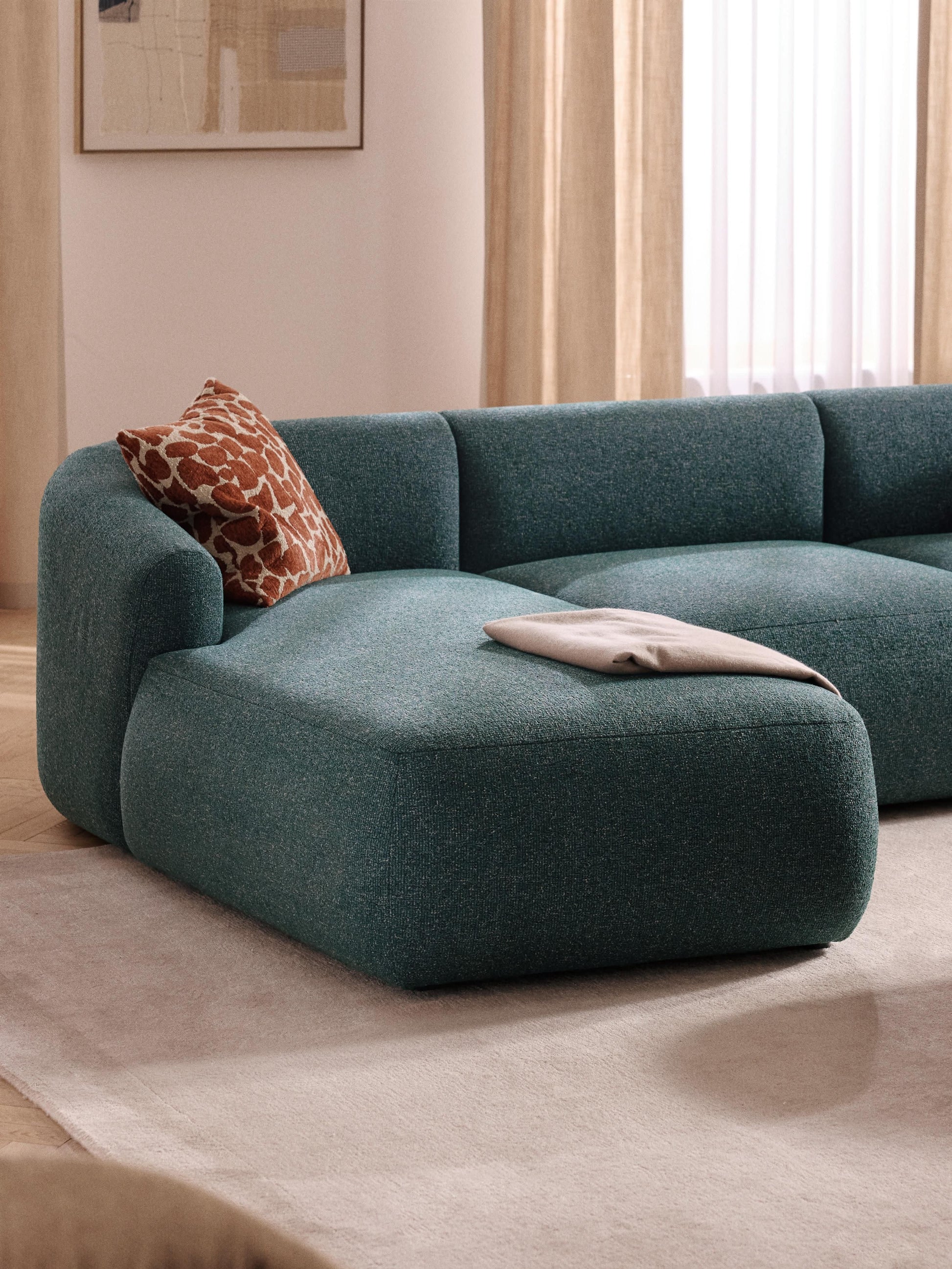 Sovranth Chaise Corner Module in Bouclé