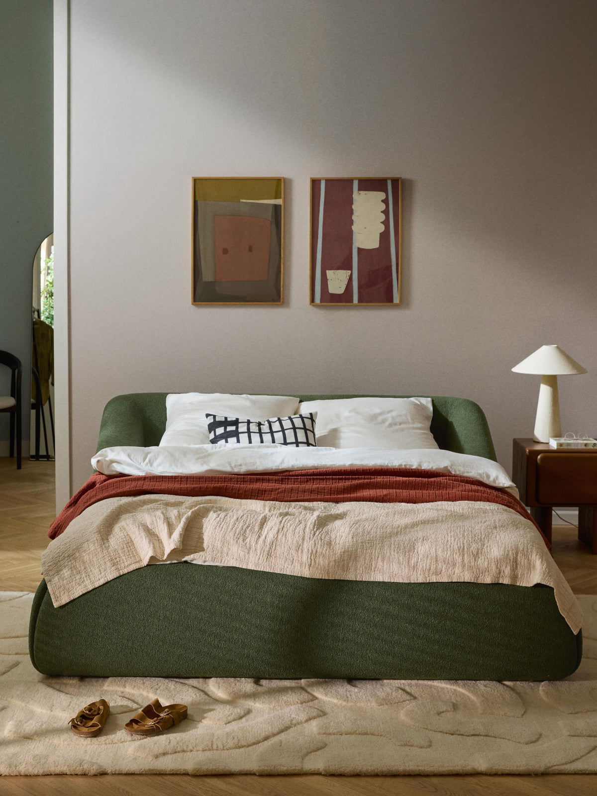 Sovranth Upholstered Bed in Bouclé