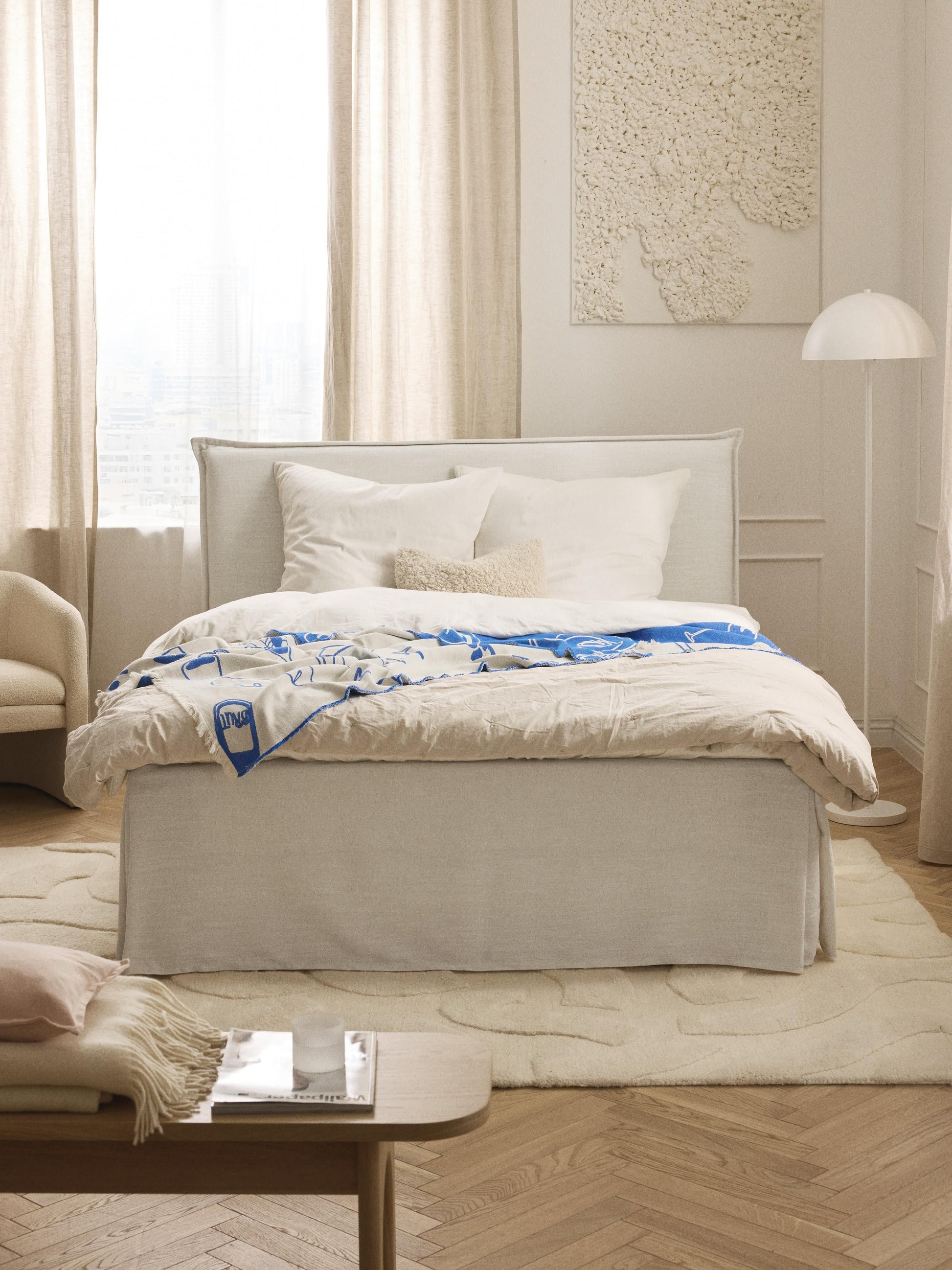Violdis Box Spring Bed